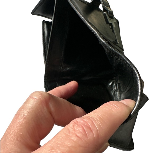 GOOD USED GUCCI JACKIE WALLET. DISTRESSED AT. CORNERS. MAKE OFFERS ๐ณ๐ - Picture 6 of 9